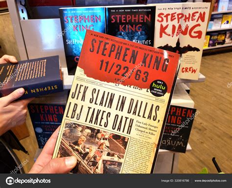 Stephen King Goes To The Movies By Stephen King Paperback Off