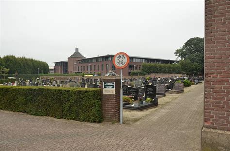 Baarle Nassau Roman Catholic Churchyard World War Two Cemeteries A