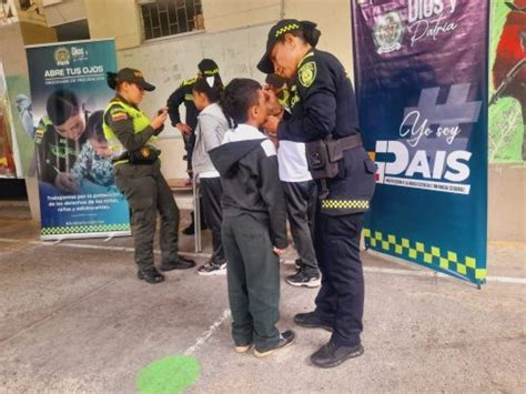 Policía Infancia y Adolescencia en el Mes del Niño en el Quindío 2