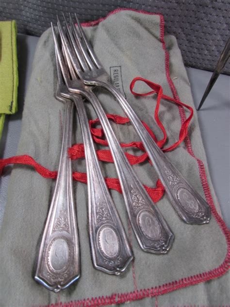 Lot Detail SILVERPLATE FLATWARE SILVER TULIP PATTERN