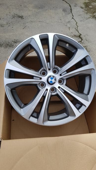 BMW X1 F48 Original BMW Sport M Alu Felge 18 Cola 5x112 Rupe