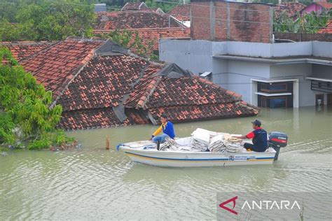 Banjir Rendam Ribuan Rumah Di Demak Antara News