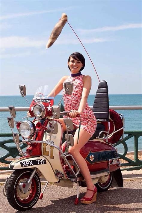 Modrules Source Scooter Girl Lambretta