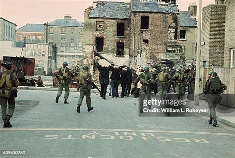 1150 Bloody Sunday 1972 Stock Photos High Res Pictures And Images