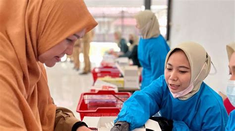 Pemkot Dan BNN Kota Bandung Tes Urine Sejumlah Kepsek