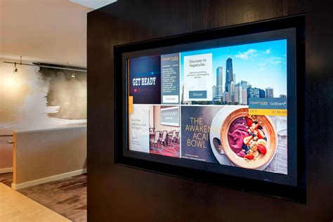 Naperville Hotels near Downtown with Suites | Courtyard Chicago Naperville