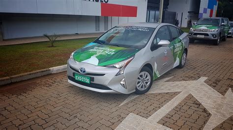 Toyota começa testes 1º híbrido elétrico flex do mundo e sonha