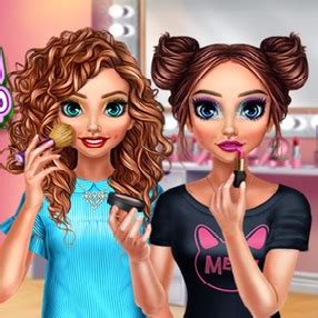 Bffs Glossy Makeup 🕹️ Play Online on ABCya 3