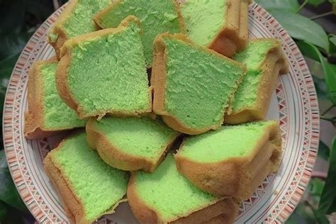 Resep Bolu Pandan Panggang Untuk Natal Aromanya Semerbak