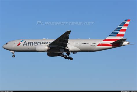 N798AN American Airlines Boeing 777 223 ER Photo By JMR ID 822425