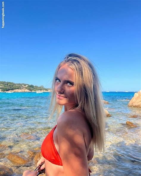 Axelle Maga Axelle Maga Nude OnlyFans Leaks Fappening FappeningBook