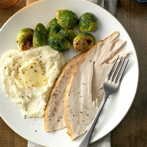 Moist Turkey Breast Recipe: How to Make It