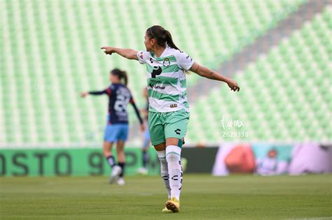 Priscila Padilla Z Santos Vs Chivas Femenil