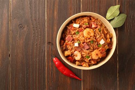 Kreolischer Jambalaya Reis Gekocht Mit Garnele Ger Ucherter Wurst