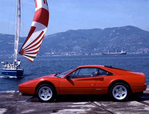 Ferrari 328 GTB (1985) - Ferrari.com