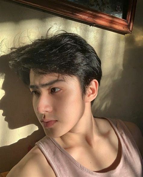 Foto Cowok Ganteng Sama Pacar Korea Malamkukepanasan