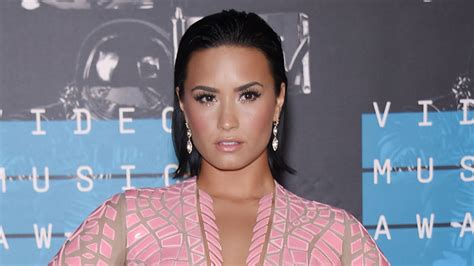 Inside Demi Lovato S Relationship History