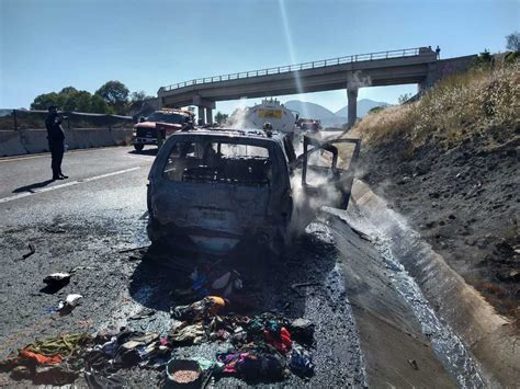 Camioneta se incendia tras falla mecánica en la México Cuautla Video