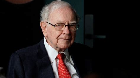 When Warren Buffett Revealed His Diet Includes 5 Cans Of Coke Every Day