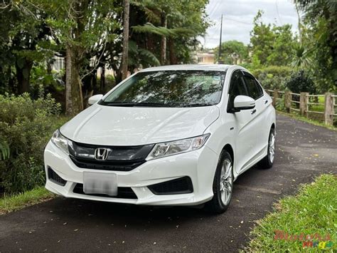2016 Honda Grace Hybrid For Sale Curepipe Mauritius