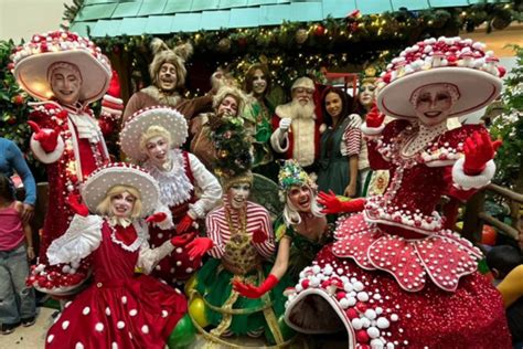 Parada De Natal Em Diadema Re Ne M Sica Desfile E Intera O O P Blico