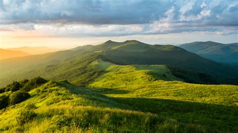 Bieszczady co zobaczyć 10 ciekawych miejsc ciekawostki przewodnik