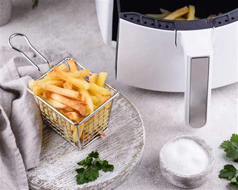 Patatas Fritas Crujientes En Freidora De Aire O Airfryer Pequerecetas