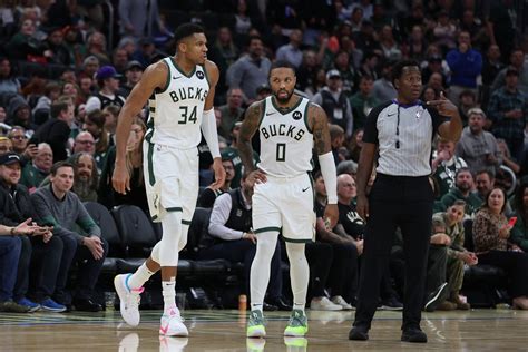 Los Bucks De Antetokounmpo Y Lillard No Funcionan