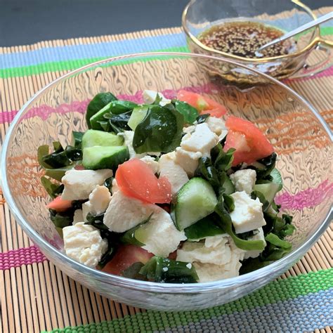 夏にぴったり豆腐とトマトの中華サラダ