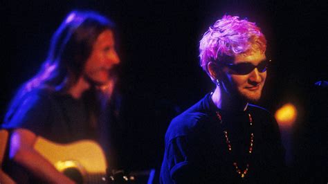 ‎Alice In Chains: MTV Unplugged (1996) directed by Joe Perota • Reviews ...