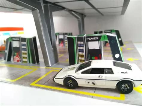Diorama Papercraft Hot Wheels Esc Gasolinera Oxxo Gas en venta en León Guanajuato por