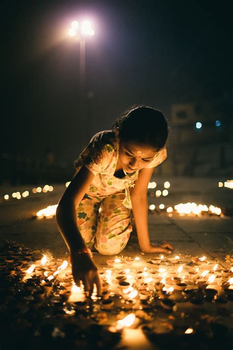 Diwali, Varanasi :: Behance