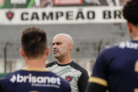 Campeonato Paraibano Conhe A Quem S O Os T Cnicos Dos Clubes