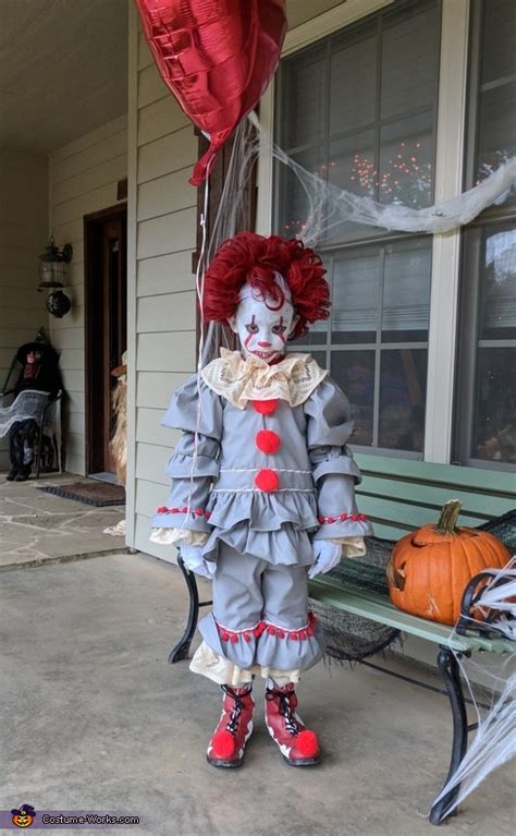 How To Make Pennywise Costume