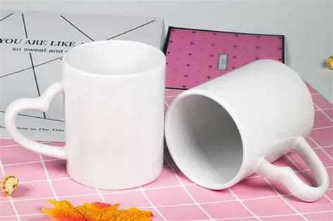 Plain Ceramic Heart Handle White Sublimation Mug For Gifting Capacity