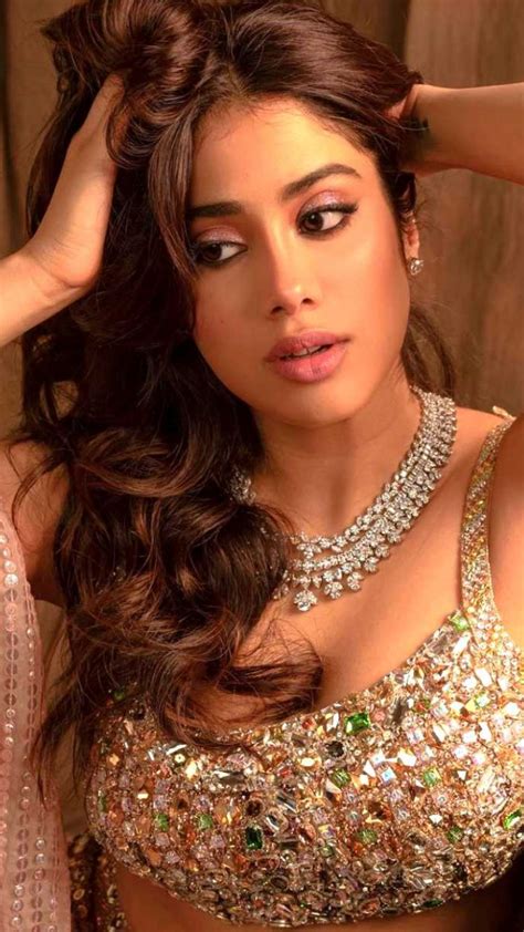 Janhvi Kapoor S Stunning Hairstyles Are Hairdo Goals For All The Girls