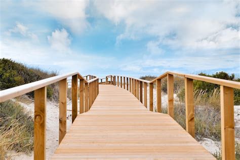 Paysage De Chemin En Bois Vers La Plage De L Oc An Au Dessus Des Dunes