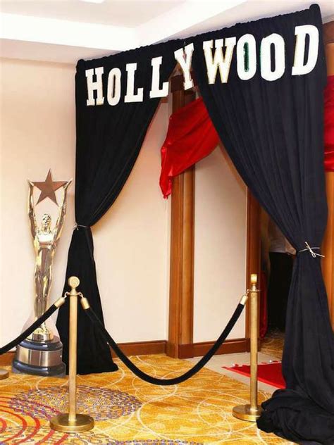 Hollywood Theme Oscar Party Table Decorations | Shelly Lighting