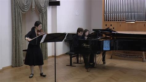 Дебюсси - соната для скрипки и фортепиано, 1 и 2 части - YouTube
