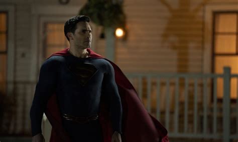 Superman And Lois Season Finale Review An Engagement A Pregnancy And Doomsday 313