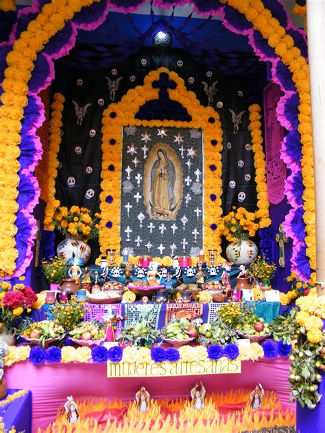 Altar Rosa Y Azul Fiesta De Los Muertos Adornos Para La Puerta De