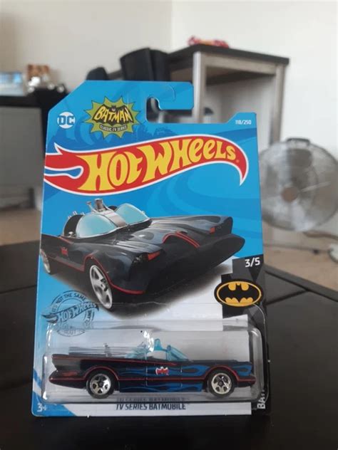 VOITURE HOT WHEELS Mattel Tv Series Batmobile Batman Dc Comics EUR 7 00 PicClick FR