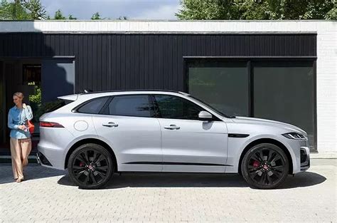 Jaguar F-PACE: Luxury Performance SUV | Jaguar Jamaica