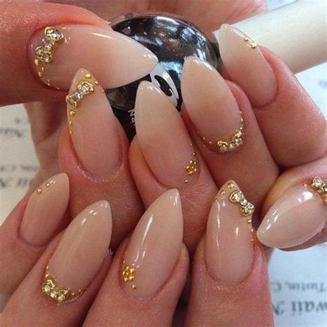 15 Unhas Decoradas Nude