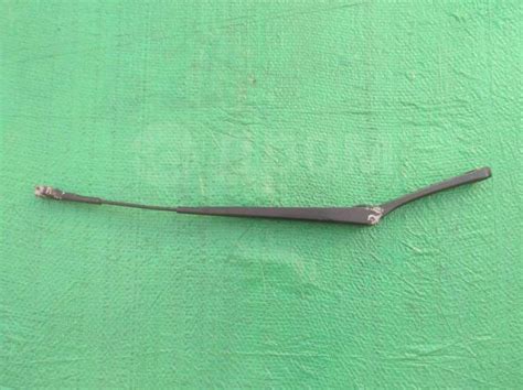 Купить Поводок стеклоочистителя левый Шкода Октавия А5 в Москве по цене ...