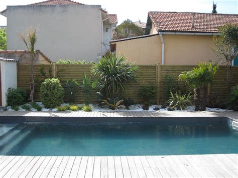 Piscine Terrasse En Bois Am Nagement Paysager Avec De Palmiers