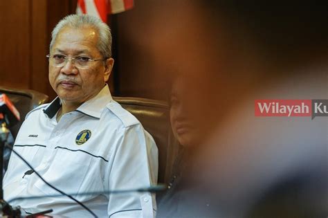 Sayangi UMNO Beri Khidmat Terbaik Demi Rakyat Pesan Annuar WilayahKu