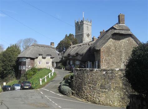 ملف Thatched cottages Godshill Isle of Wight England المعرفة