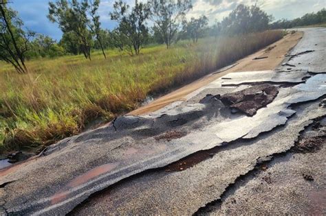 Northern Land Council Criticises Evacuations Of Flood Hit Borroloola By