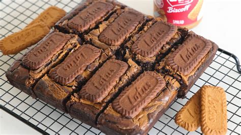 Lotus Biscoff Brownies Recipe The Cooking Foodie